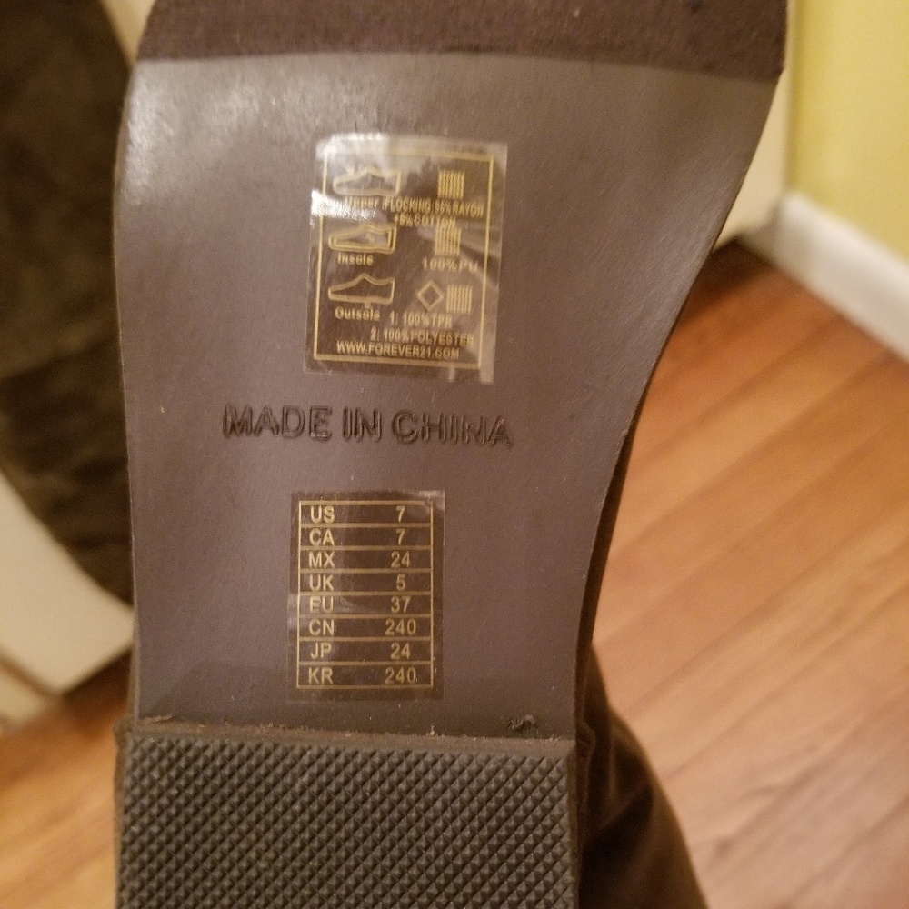 Boots - Picture 2 of 2